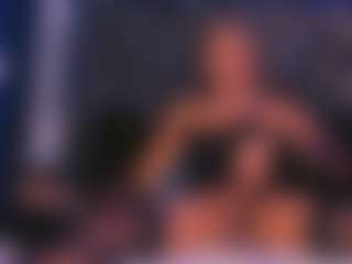 Live cam show with MadissonAbondaxCR - Drinking on googirlz