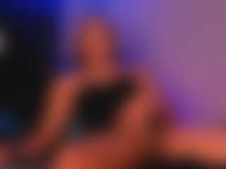 Live cam show with MadissonAbondaxCR - Tattoos on Camsoda