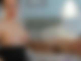 Live cam show with Nastyundi - Small Tits on Camsoda
