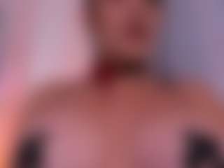 Live cam show with Vaiolet-hot - Tittyfuck on Camsoda