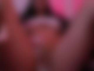 Live cam show with Vaiolet-hot - Upskirt on Dolls Live
