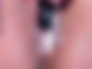 Live cam show with ArianaSaintx - Gray Eyes on Milf Play