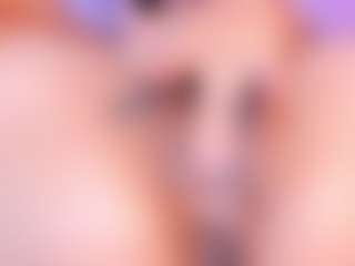 ArianaSaintx's Live Sex Cam Show