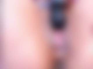 ArianaSaintx's Live Sex Cam Show