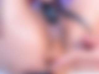 Live cam show with ArianaSaintx - Camel Toe on Dolls Live