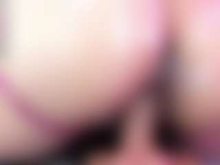 Live cam show with ArianaSaintx - Normal on studioflirtlive.com