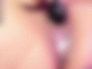 ArianaSaintx's Live Sex Cam Show