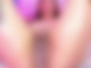 ArianaSaintx's Live Sex Cam Show