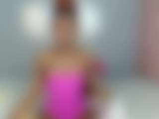 Live cam show with Barbiecharm - Ebony on iamadamtest123.com