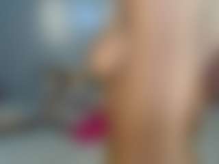 Live cam show with Barbiecharm - Toys on slutload