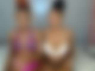 Live cam show with Barbiecharm - Lesbian on live18s.com