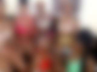 Barbiecharm's Live Sex Cam Show