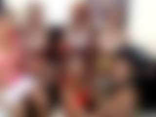 Barbiecharm's Live Sex Cam Show
