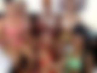 Live cam show with Barbiecharm - Young Adult on numayanayam.club
