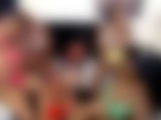 Barbiecharm's Live Sex Cam Show