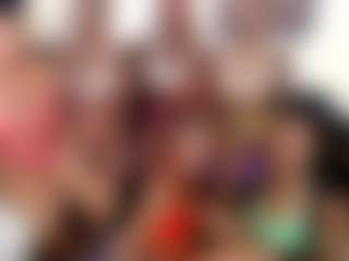 Live cam show with Barbiecharm - Eating Pussy on 1on1-livenow