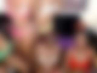 Barbiecharm's Live Sex Cam Show