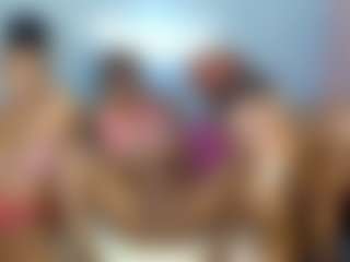 Barbiecharm's Live Sex Cam Show