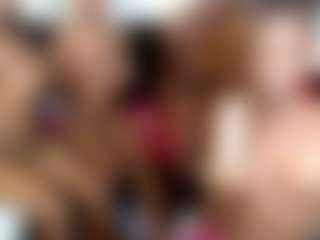 Barbiecharm's Live Sex Cam Show