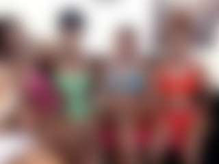 Barbiecharm's Live Sex Cam Show