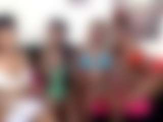 Barbiecharm's Live Sex Cam Show