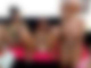 Barbiecharm's Live Sex Cam Show