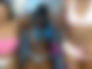 Barbiecharm's Live Sex Cam Show