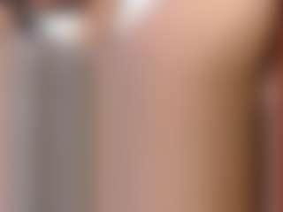 Live cam show with Barbiecharm - Ebony on SpunkLive