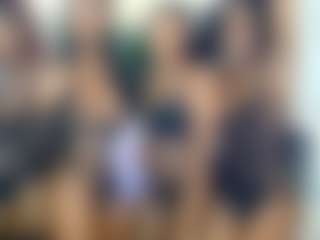 Barbiecharm's Live Sex Cam Show