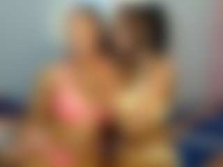 Barbiecharm's Live Sex Cam Show