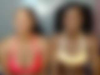 Barbiecharm's Live Sex Cam Show