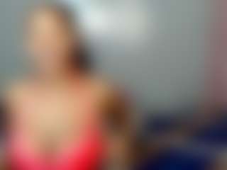 Live cam show with Barbiecharm - Petite on Gym Cam Girls