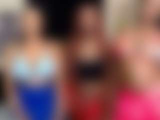 Barbiecharm's Live Sex Cam Show