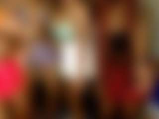 Barbiecharm's Live Sex Cam Show