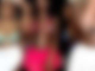Barbiecharm's Live Sex Cam Show