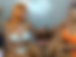 Barbiecharm's Live Sex Cam Show