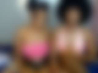 Live cam show with Barbiecharm - Skinny on Mixed Magazine Live