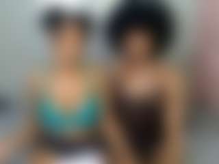 Live cam show with Barbiecharm - Ebony Petite on Free Soda