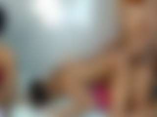 Barbiecharm's Live Sex Cam Show