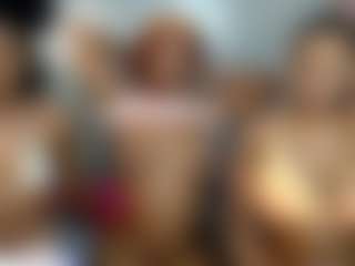 Barbiecharm's Live Sex Cam Show