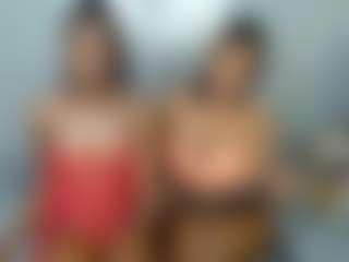 Barbiecharm's Live Sex Cam Show