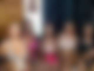 Barbiecharm's Live Sex Cam Show