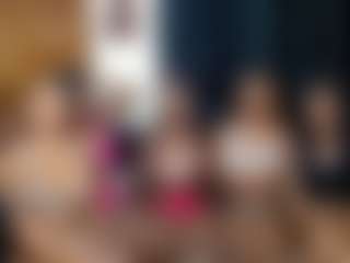 Barbiecharm's Live Sex Cam Show