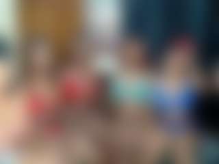 Live cam show with Barbiecharm - Ebony on Camsoda
