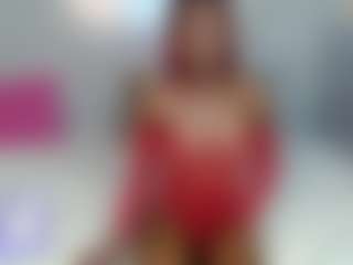 Live cam show with Barbiecharm - Ebony Petite on madthumbs