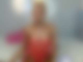 Live cam show with Barbiecharm - Fingering on Dolls Live