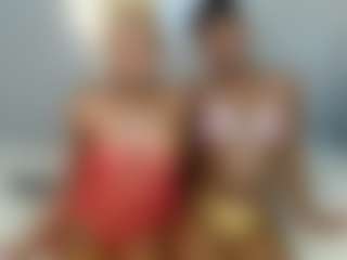 Barbiecharm's Live Sex Cam Show