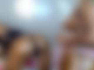 Barbiecharm's Live Sex Cam Show