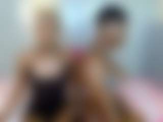 Live cam show with Barbiecharm - Twerk on CamClone
