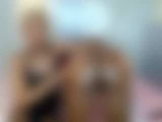 Barbiecharm's Live Sex Cam Show
